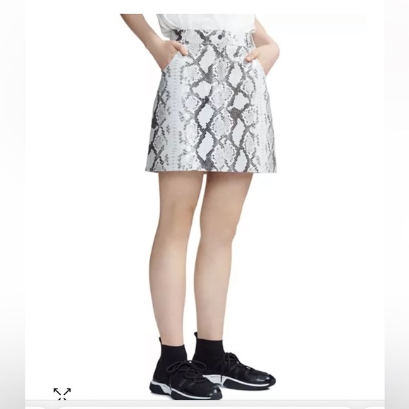 Maje Leather skirt Snakeskin pattern Size 40 (8/10) - Picture 7 of 8